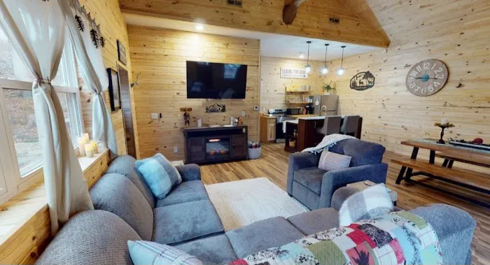 Sandstone Creek Cabin Picture 4