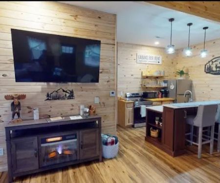 Sandstone Creek Cabin