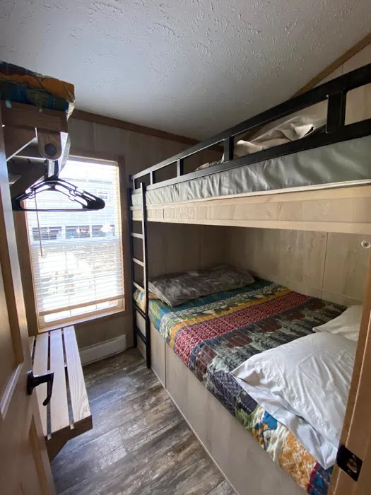 Hilltop Resorts and Campgrounds Picture 4