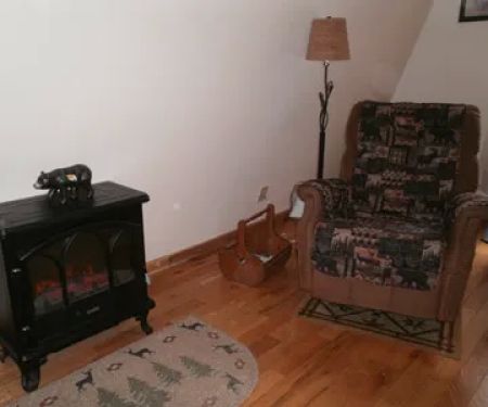 The Tree House in Hocking Hills