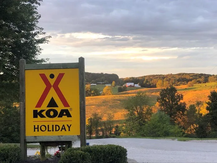Hocking Hills KOA Holiday Picture 1