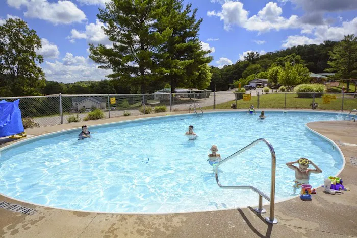 Hocking Hills KOA Holiday Picture 7