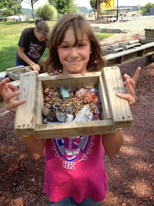 Hocking Hills Gem Mine Picture 6