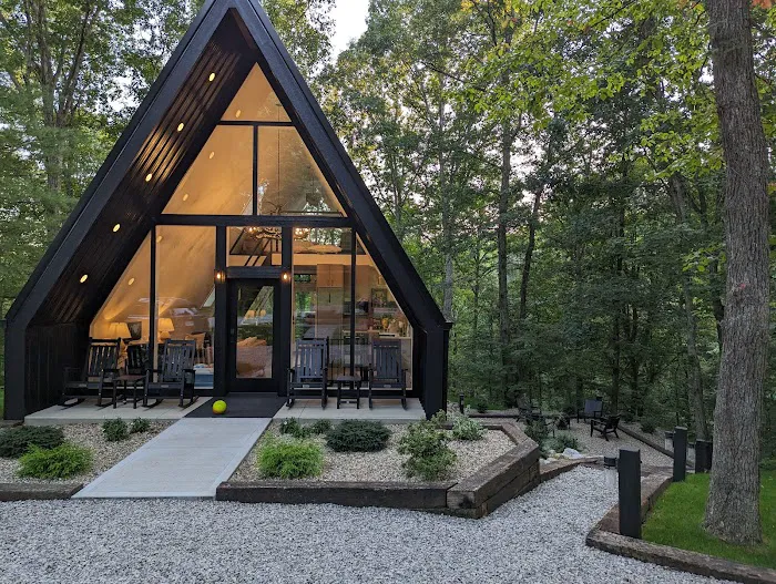 Creative Cabins Picture 8