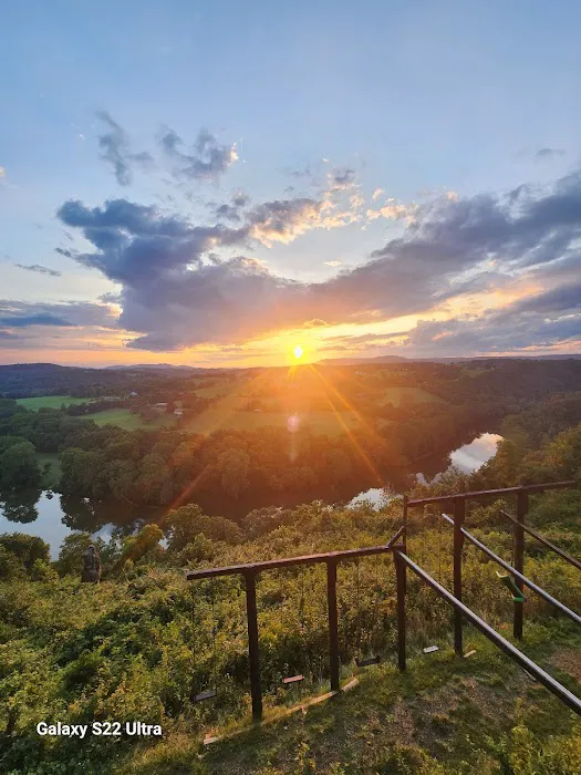 River's Edge Trail Camp Picture 3