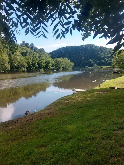 River Views Campground Picture 7