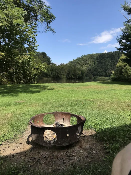 River Views Campground Picture 8