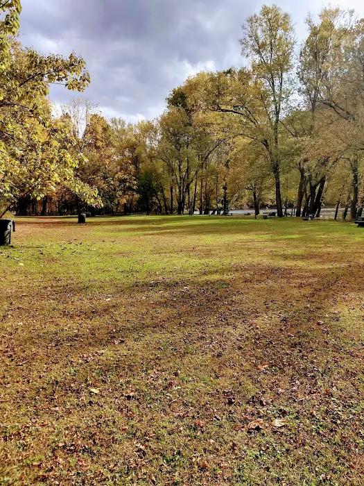 Riverchase Campgrounds Picture 9