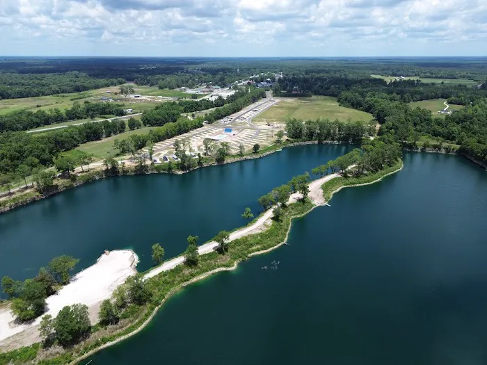 The Lakes RV & Cabin Resort Picture 7