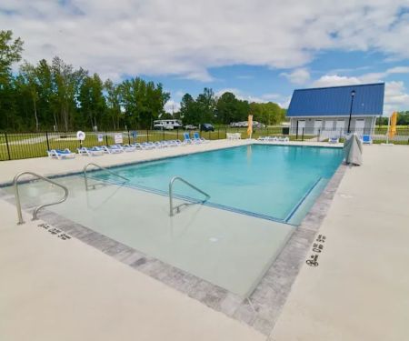 The Lakes RV & Cabin Resort