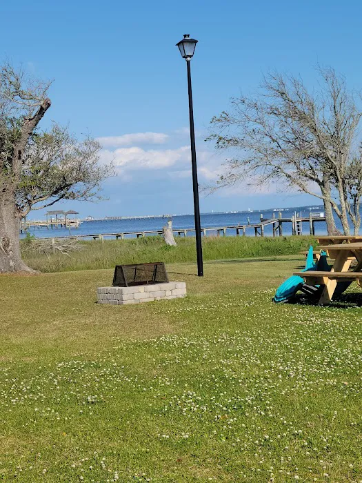 Waters Edge RV Park Picture 9