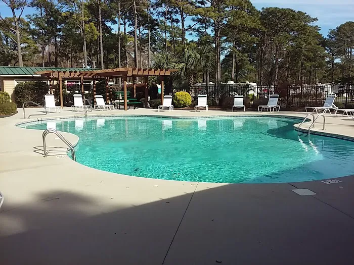 Whispering Pines RV Park & Campground Picture 6
