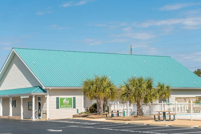 Emerald Isle RV Resort - formerly Holiday Trav-L-Park Picture 1