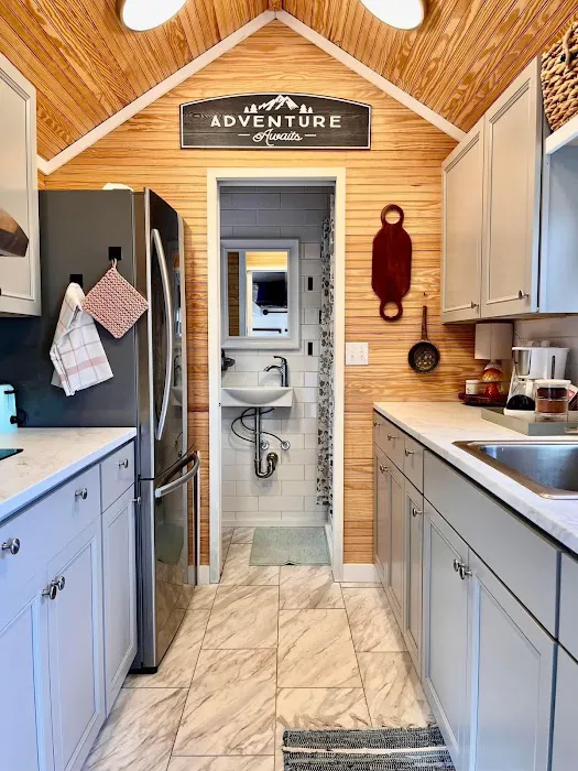 Evelyn’s Island Picture 6