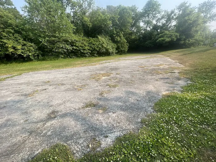 East Harbor Campground and RV Park Picture 9