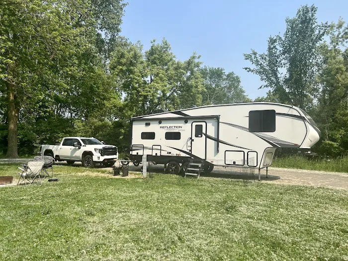 East Harbor Campground and RV Park Picture 8