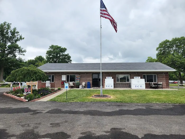 Tall Timbers Campground & Resort Picture 9