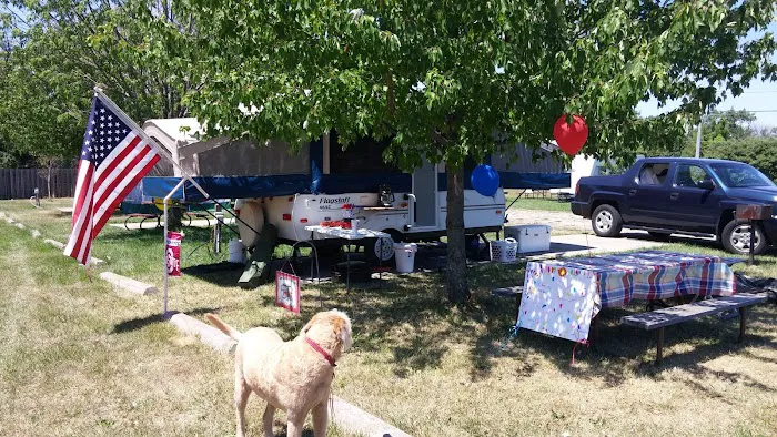 Lake Erie RV Resort - Family Camping Center Picture 5