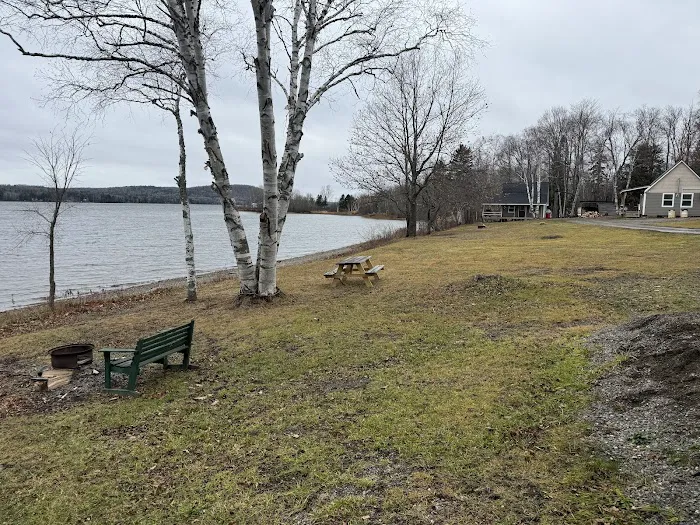 Portage Lakeside Cabins Picture 2