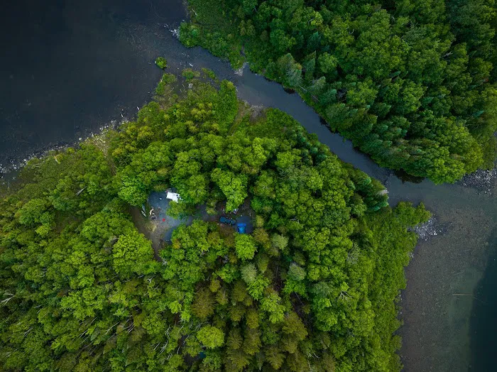 Thoroughfare Campsite #2 Picture 2