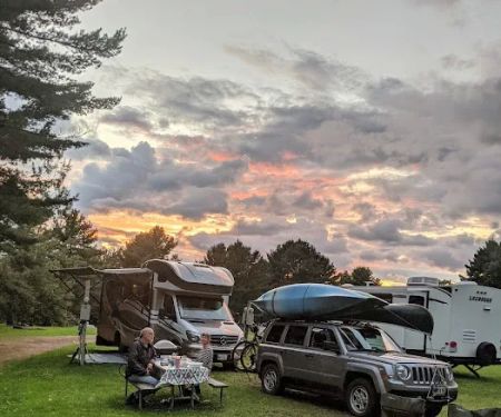 Keenes Lake Family Campground