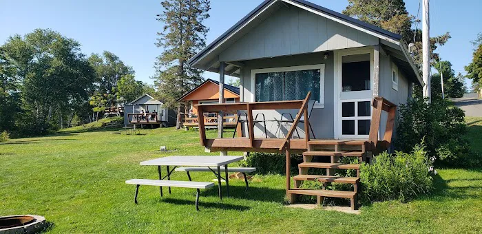 Seaview Campground & Cottages Picture 1