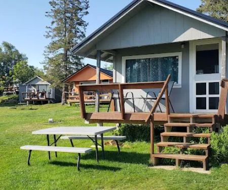 Seaview Campground & Cottages