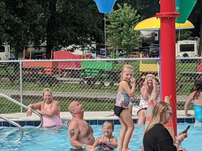 Hickory Grove Lake RV Park Picture 6