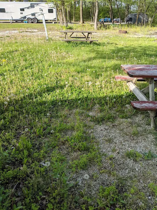 Wooded Acre Campground Picture 7