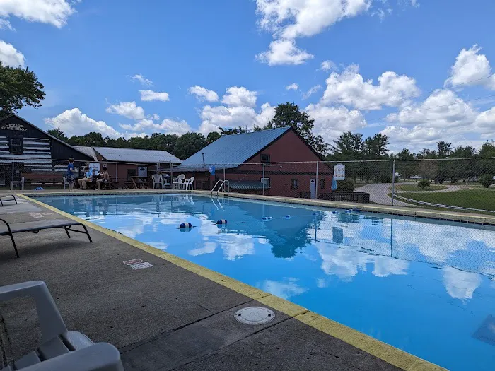 Top O' the Caves Campground Picture 8