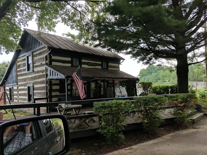 Top O' the Caves Campground Picture 4