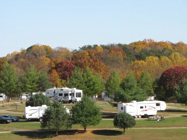 Top O' the Caves Campground Picture 5