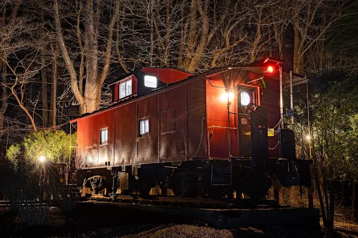 Hocking Hills Caboose Picture 6