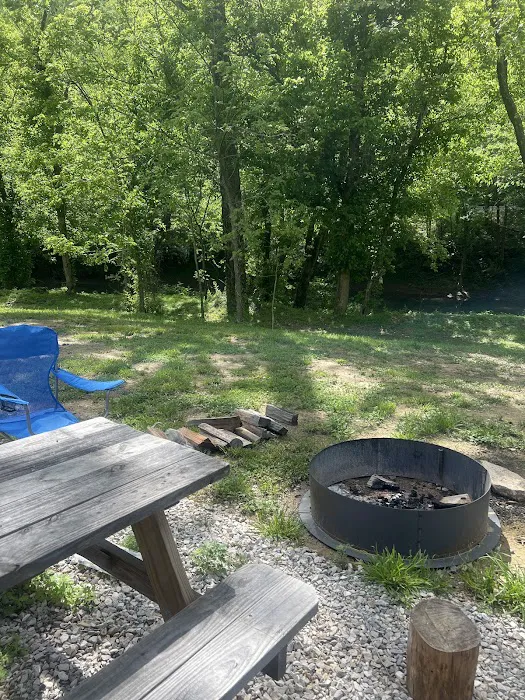 119 Rivers Edge Campground Picture 10