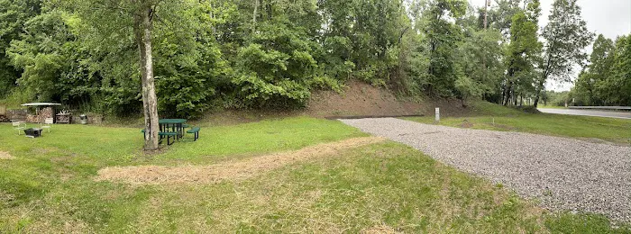 Hilltop Sunrise - Single RV Site with Electric, Water, and Sewer hookups Picture 5