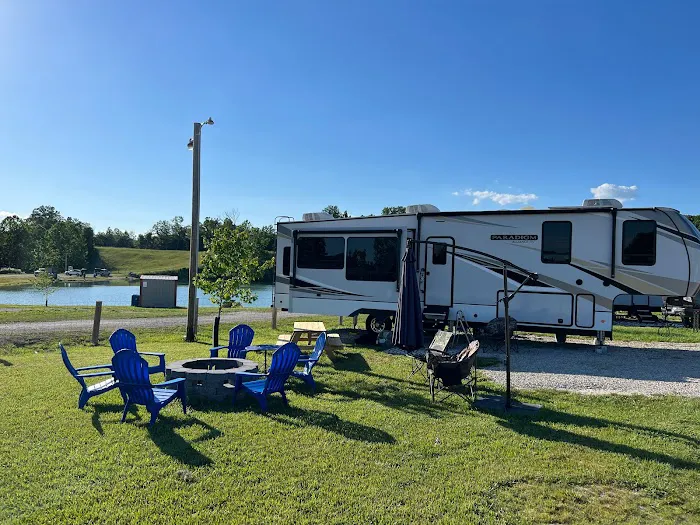 Oasis Point - RV Campground & Adventure Lake Picture 8
