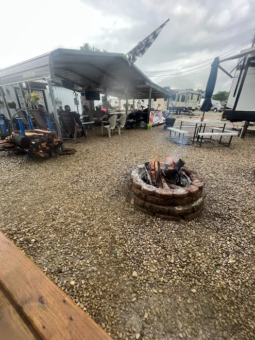 Trackside Camping Picture 7