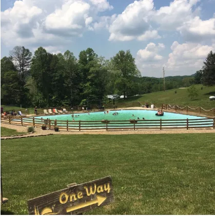 Walnut Creek Campground & Resort Picture 7