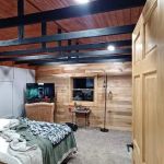 Cairn Creek Cabin