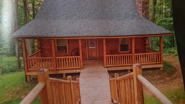 Whispering Oaks Cabin Picture 1