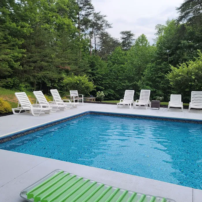 Hocking Hills Fireside Lodge Picture 2