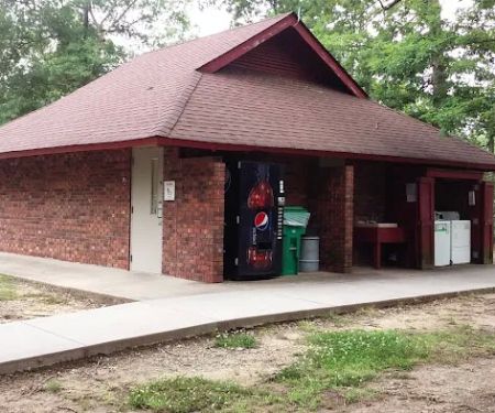 Oak Hollow Campground