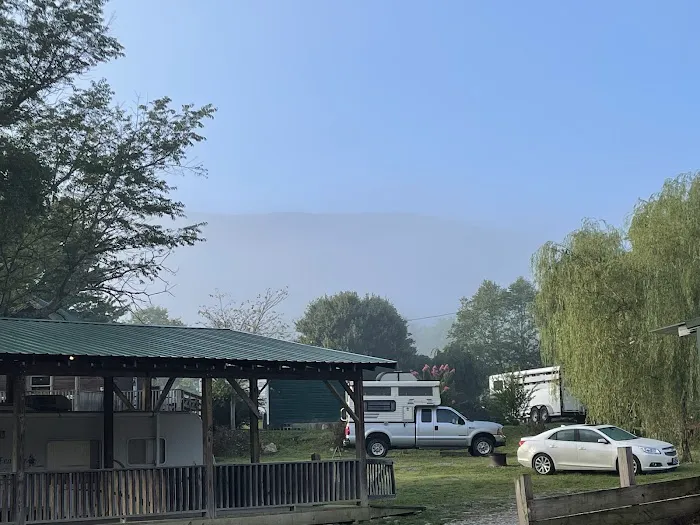 Iron Mountain Horse Camp Picture 4