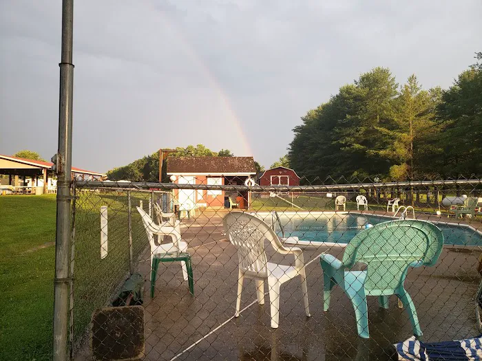 Holly Ridge Family Camp Ground Picture 10