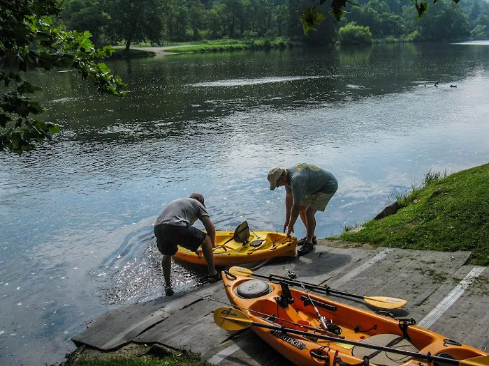 New River Campground and Canoe Picture 7