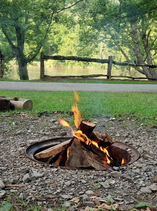 New River Campground and Canoe Picture 8