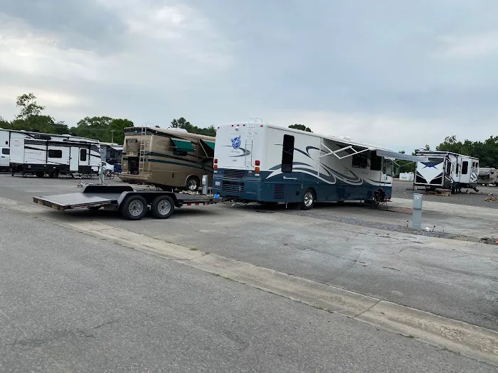 Appalachian RV Resort Picture 9