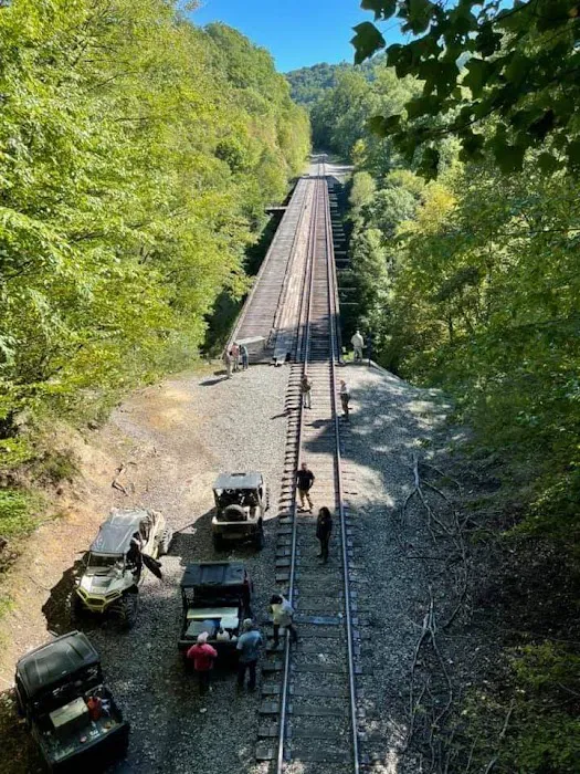 Hilltop Escape Atv Campground & Cabins Picture 8