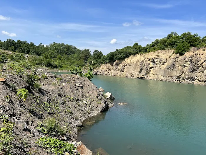 Hilltop Escape Atv Campground & Cabins Picture 4