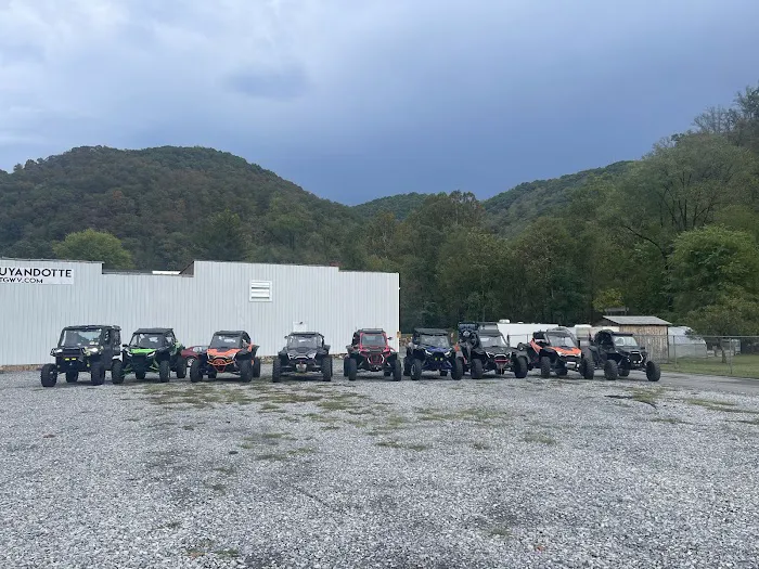 Cabins on the Guyandotte Picture 8